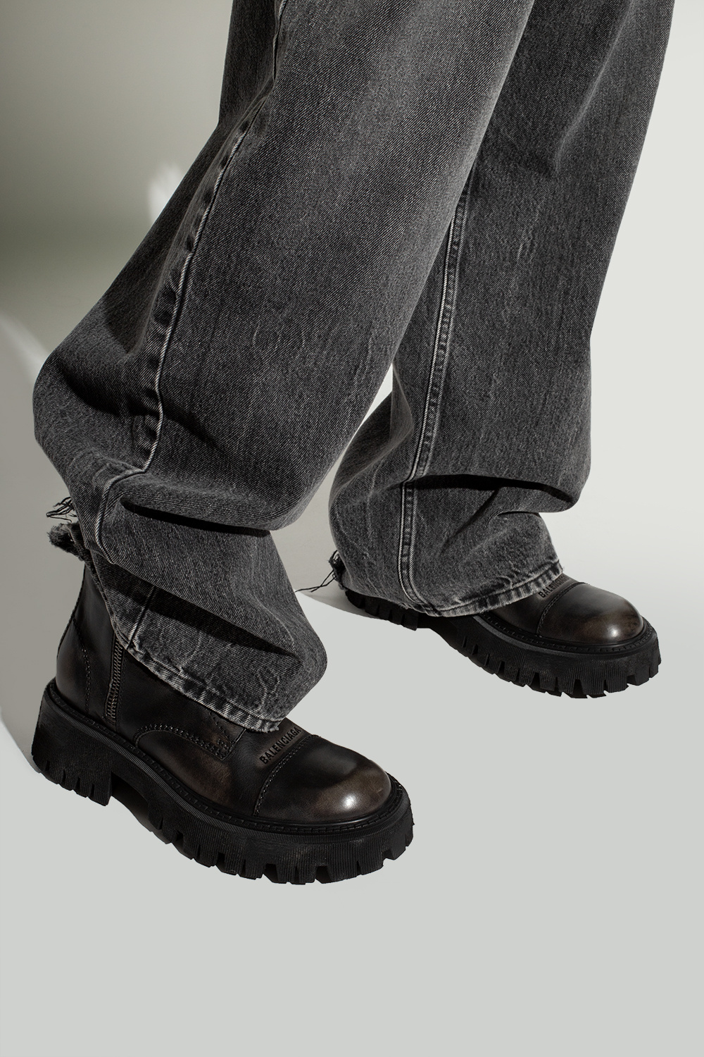 Black 'Tractor' ankle boots Balenciaga - Vitkac Canada
